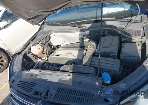 2017 Volkswagen Tiguan z USA, uszkodzony, nr VIN WVGAV7AX2HK000670